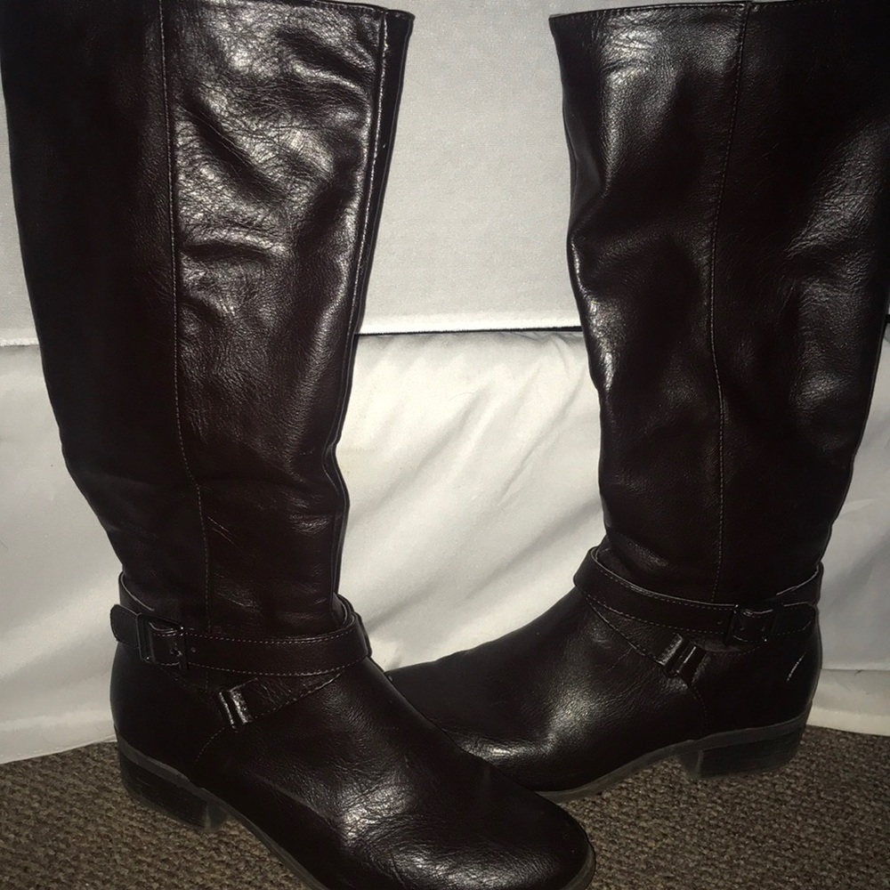 Beautiful soft dark leather boots
